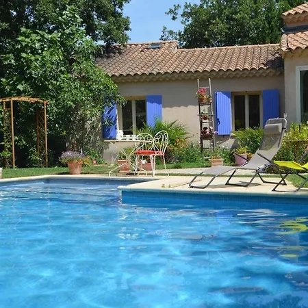 Holiday home Sous Les Chenes : Pour Un Sejour Ressourcant Rochefort-du-Gard