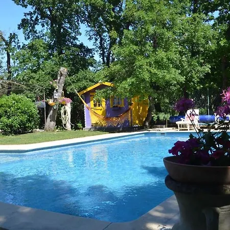 Holiday home Sous Les Chenes : Pour Un Sejour Ressourcant *